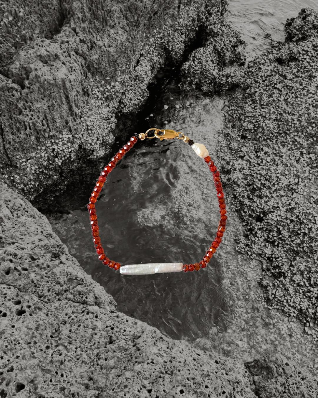 NO2. BRACELET - AMBER 01