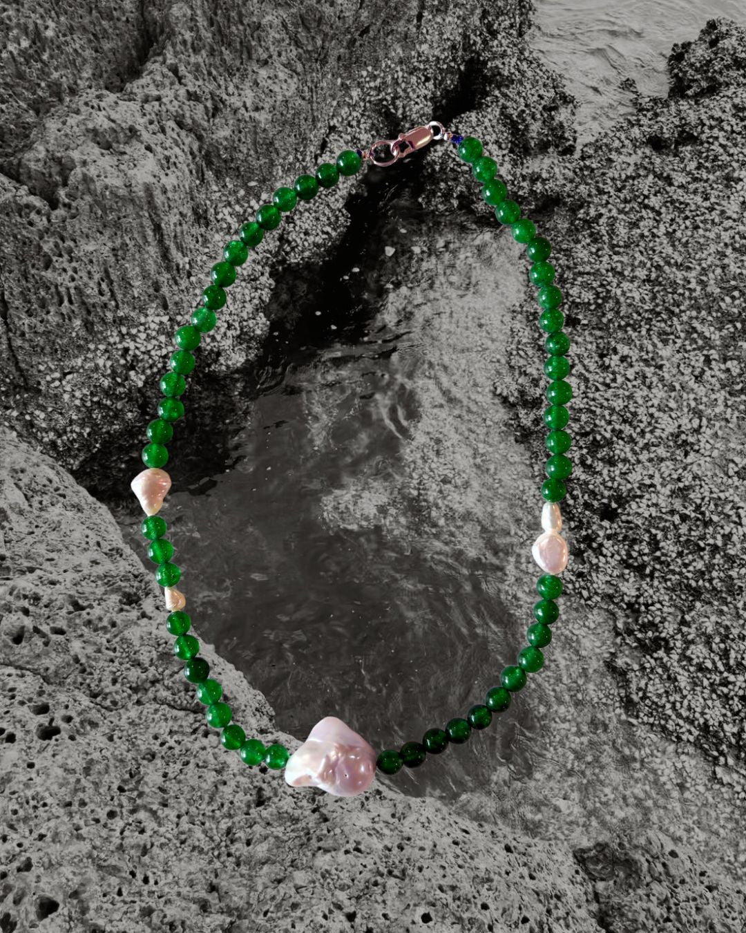 NO2. NECKLACE - GREEN JADE