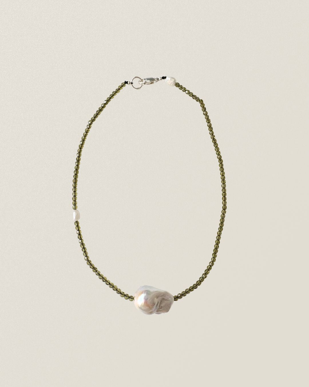 NO2. NECKLACE - OLIVE